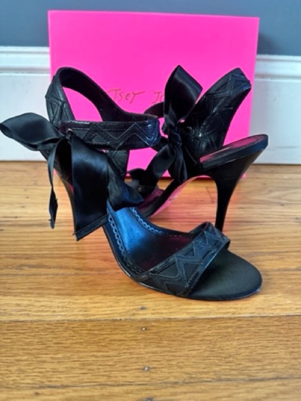 Betsey Johnson FM heels